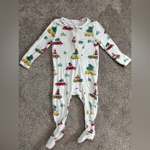 ANGEL DEAR TREES ON CARS ZIPPER FOOTIE Bamboo 6-9 months.